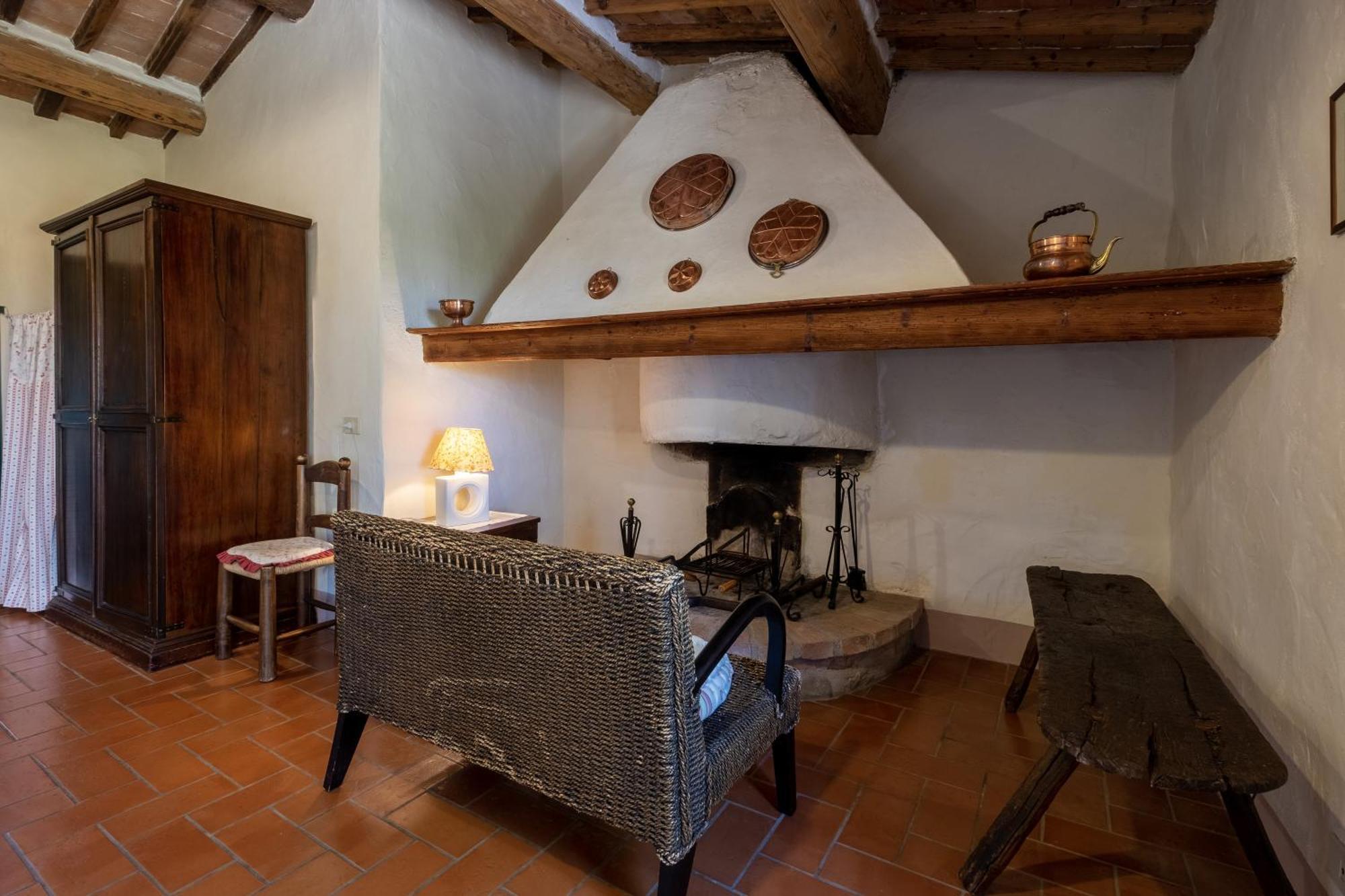 Podere La Montalla ラディコーファニ エクステリア 写真