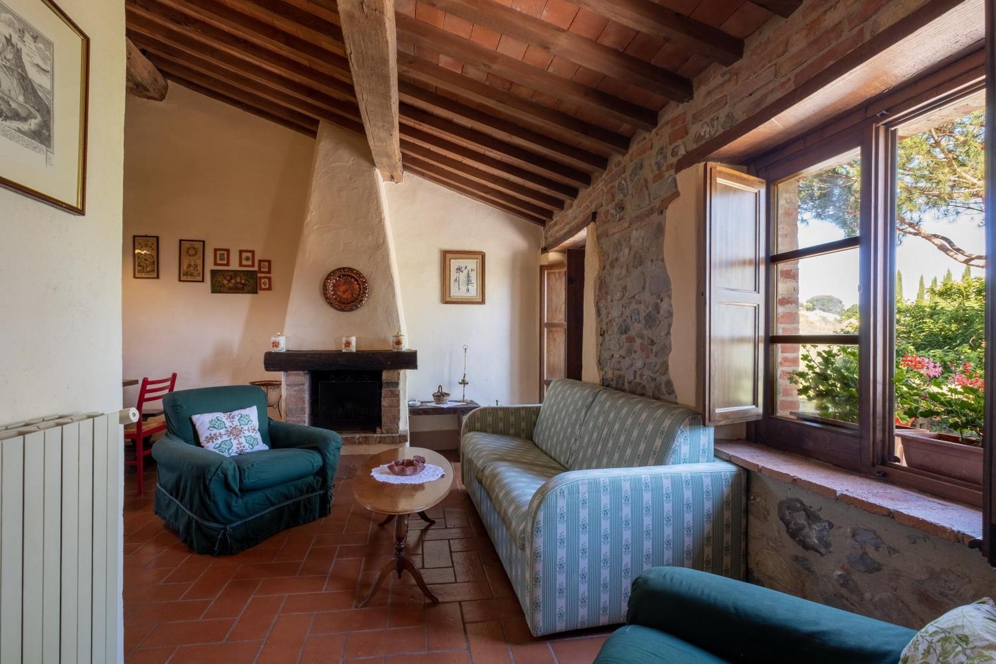 Podere La Montalla ラディコーファニ エクステリア 写真